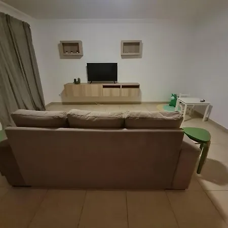 28 Star Apartment *