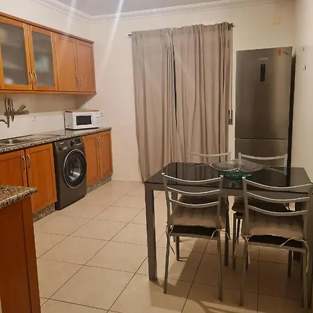 28 Star Apartment