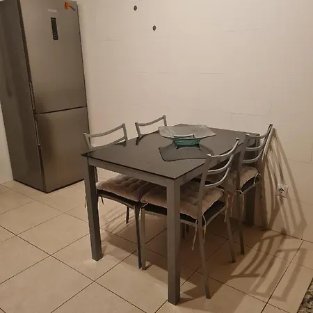 28 Star Apartment