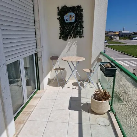 28 Star Apartment Peniche